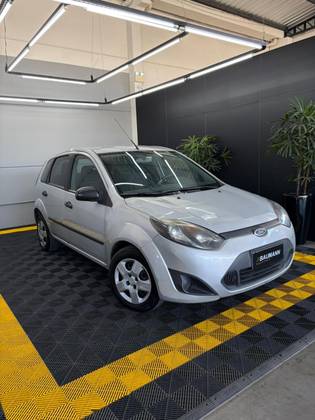 FORD FIESTA 1.0 ROCAM HATCH 8V FLEX 4P MANUAL FORD FIESTA 1.0 ROCAM HATCH 8V FLEX 4P MANUAL